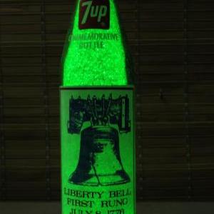 Vintage 7-up 1776-1976 Bicentennial Soda Led..