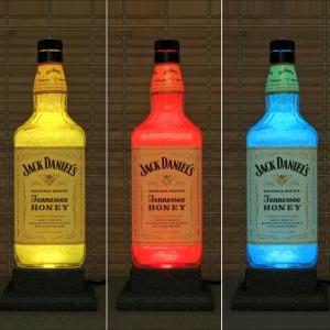 Jack Daniels Tennesse Honey Whiskey Color Changing..